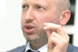 Турчинов: средства за действующие лицензии на игорную деятельность возвращаться не будут