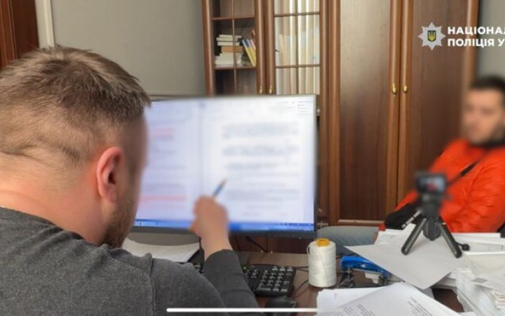 У Луцьку викрили схему фіктивного бронювання вчителів у ліцеї