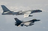 Тайвань заявил, что 27 китайских самолетов вошли в его зону ПВО
