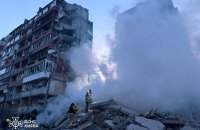 Зеленський: У Києві по будинку, за попередніми даними, було влучання російської ракети Х-101