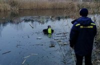 В селе Хотяновка под Киевом двое мужчин погибли, провалившись под лед