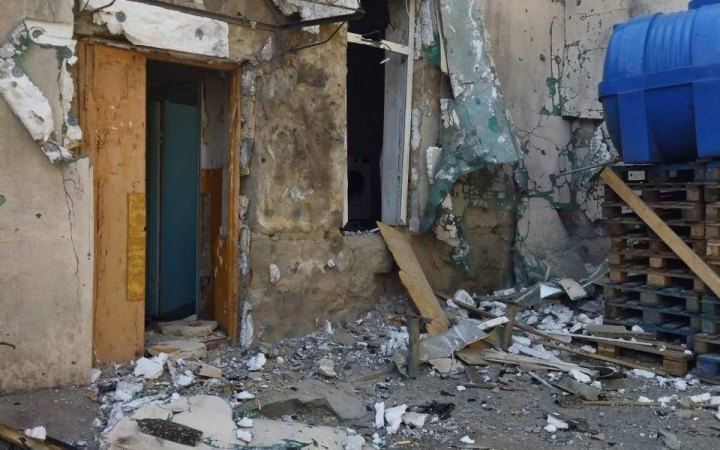 Армія Росії скинула вибухівку на гуманітарний штаб у Бериславі на Херсонщині