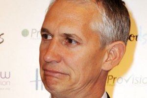 Линекер: жаль, в следующей игре против Украины слепых арбитров уже не будет