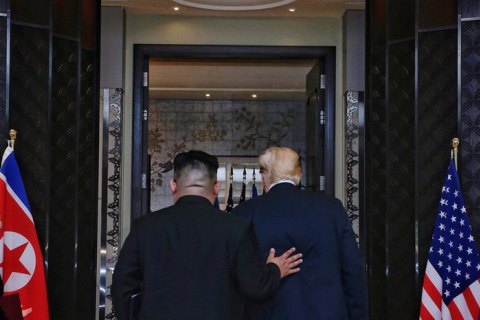 Делегации США и КНДР начали переговоры о денуклеаризации Корейского полуострова