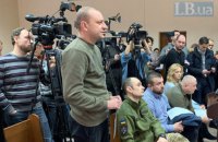 Двум подозреваемым в деле о закупке бронежилетов избрали меру пресечения в виде ночного ареста