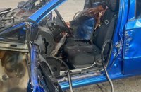 У Бериславі росіяни вдарили з дрона по автомобілю, в якому їхало цивільне подружжя, – Єрмак