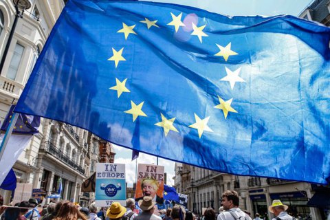 Совет Евросоюза продлил экономические санкции против РФ 