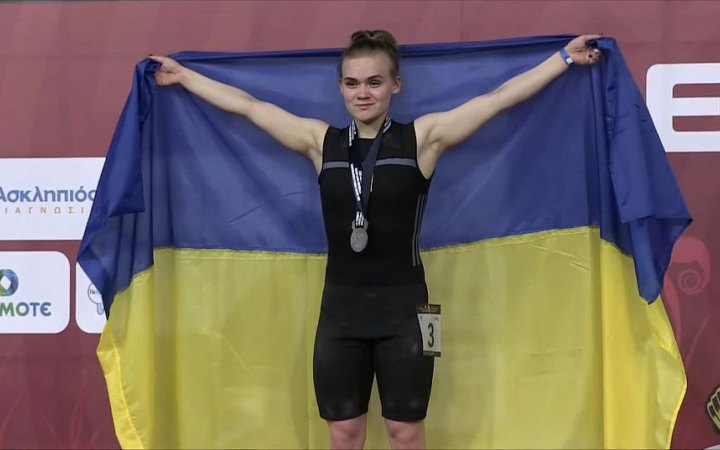 Українка Самуляк завоювала срібну медаль юніорського чемпіонату світу з важкої атлетики
