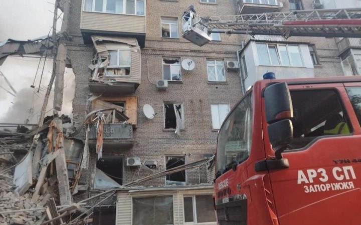 ​Після нічного обстрілу Запоріжжя до лікарень доправили 12 людей, серед них - двоє дітей