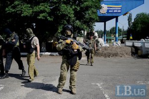 В ходе АТО погибли 330 военных, - экс-начальник Генштаба