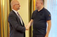 Костін зустрівся у Берліні з генпрокурором Канади Девідом Ламеттi