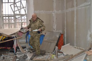 В Станице Луганской из-за обстрелов сгорели три дома