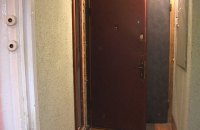Киянин убив матір і два місяці прожив з тілом у квартирі