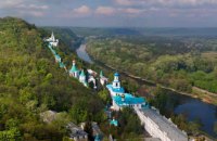 При обстрілі Святогірської Лаври загинули двоє монахів та черниця