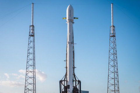 Американский спутник-шпион не смог выйти на орбиту