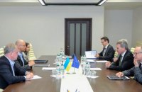 Чтобы развивать сотрудничество с ЕС, необходимо обеспечить политическое единство в Украине, - Яценюк 
