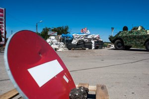 В бою под Карловкой погиб 1 военный, 1 ранен