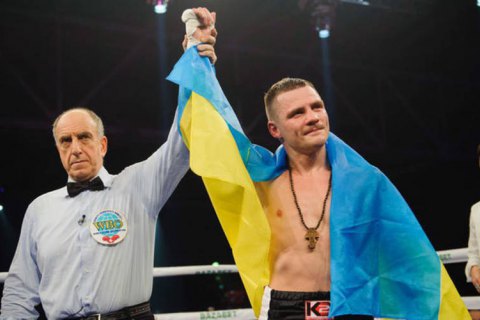 Беринчик нокаутом защитил титул чемпиона WBО International