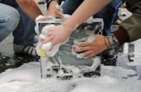 Студенты отстирали украинскую прессу от цензуры