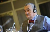 Кандидат в президенты Чехии попал в ДТП после голосования