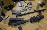 Полиция обнаружила на базе "боевого крыла" "ОПЗЖ" в Киеве оружие и взрывчатку