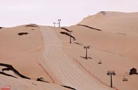 В Грузии выпал оранжевый снег