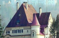 Porsche продает замок в Баварии