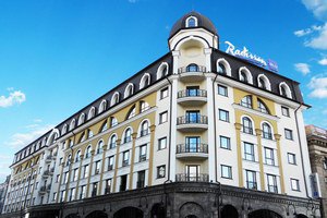 Гостиница Radisson Blu на Подоле выставлена на продажу