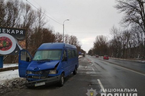 В Чернигове две рейсовые маршрутки насмерть сбили пенсионера