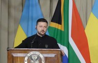 Зеленський вважає, що нинішня ракетна атака на Україну може бути пов'язана з бажанням Росії тиснути на США