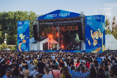 Вчені розкритикували проведення Atlas Weekend через загрозу спалаху ковіду
