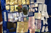 В Луганской области дилеры устроили нарколабораторию, где производили амфетамин