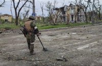 ​На території "Азовсталі" підірвалися двоє російських саперів