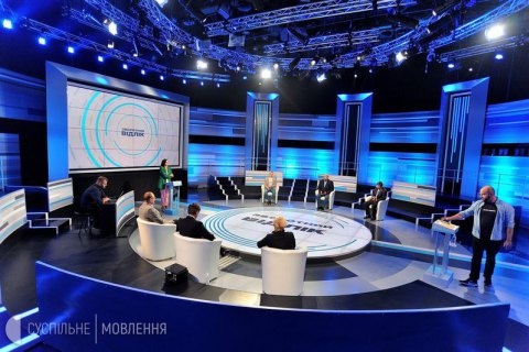 Ведучі токшоу на "UA:Перший" звинуватили Офіс президента в тиску