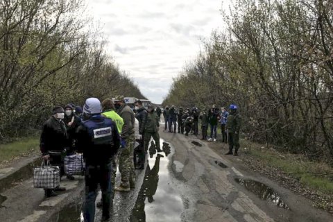 Бойовики на Донбасі передали Україні списки для обміну утримуваних осіб