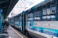 ​"Укрзалізниця" попередила про затримку поїздів варшавського напрямку через знеструмлення