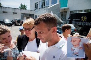 Шева в футболке "Милана" будет повышать имидж Украины в Индонезии