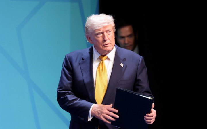 Трамп заборонив доступ до Білого дому журналістам CNN, MSNOW та Politico