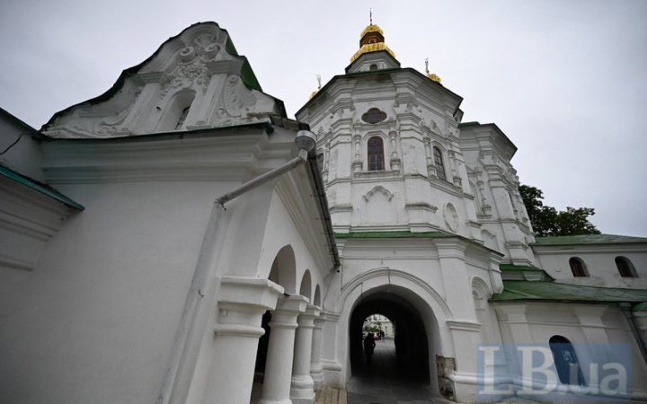 Мінкульт: Три об'єкти Києво-Печерської лаври все ще забарикадовані невідомими людьми