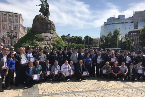 Полиция начала менять участковых в ОТГ на офицеров громад