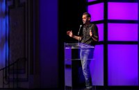 Командир екіпажу SpaceX пожертвував $100000 на "швидку" для України