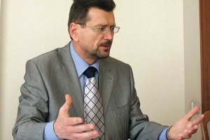 АУБ: запрет валютных депозитов вернет страну в советское прошлое