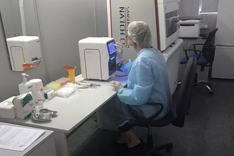 МАУ открыла в "Борисполе" лабораторию для тестирования на коронавирус