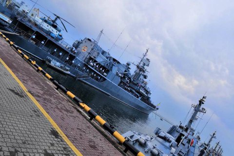 В Одессе открыли доступ на военные корабли по случаю дня ВМС