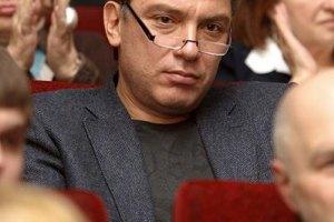 Жириновский предлагает лишить Немцова гражданства РФ и выслать в США