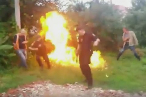 В Ужгороде задержан мужчина, бросивший в патрульных "коктейль Молотова"