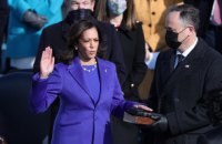 Камала Харрис стала первой темнокожей женщиной на посту вице-президента США
