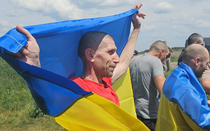 За час війни з російського полону повернули 3 310 українців