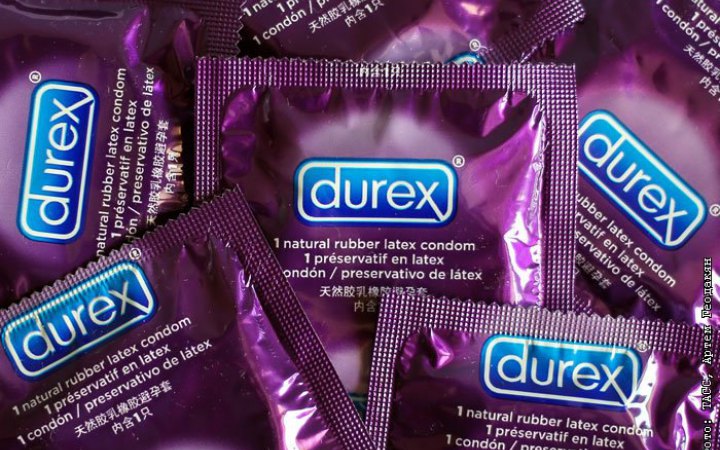 Виробник Durex іде з російського ринку