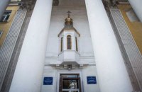 В Симферополе силовики повредили руку архиепископу Клименту, блокируя храм Киевского патриархата